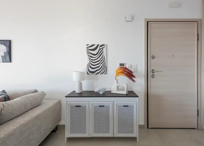 Aquarama Pool 依克希亚