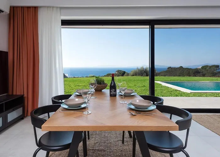 Aquarama Pool Ixia (Rhodes)